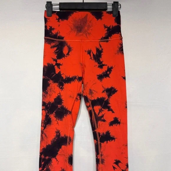 Lululemon Wunder Train High-Rise Crop 21" *Wash Tie Dye Carnation Red Black Sz 6 - Picture 3 of 10